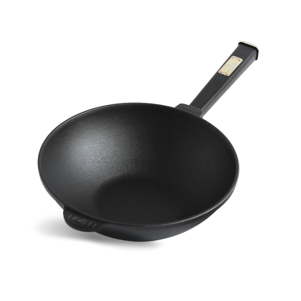 Cast iron frying pan with wooden Black handle and cast iron lid-frying pan WOK 2.2 l