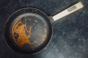 How to fix cast iron cookware